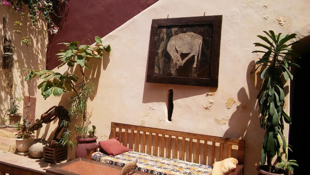 Maison Augustin Ly Gorée 外观 照片